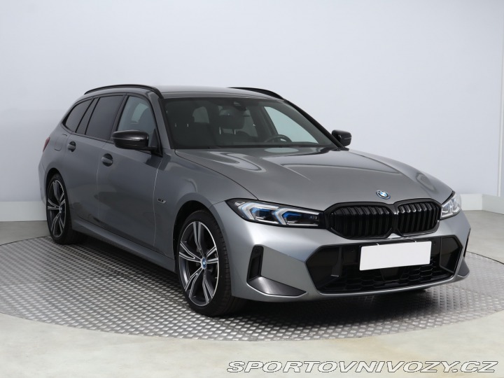 BMW 3 M Sport 330 e xDrive 2022