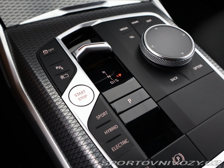 BMW 3 M Sport 330 e xDrive 2022