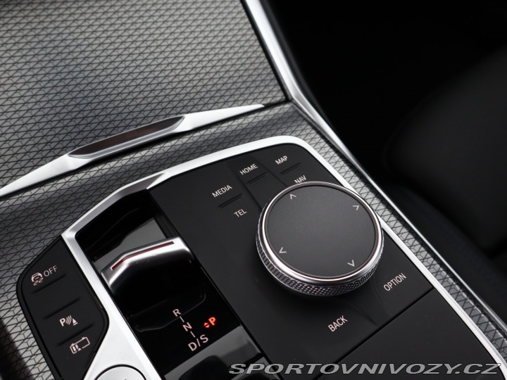 BMW 3 M Sport 330 e xDrive 2022