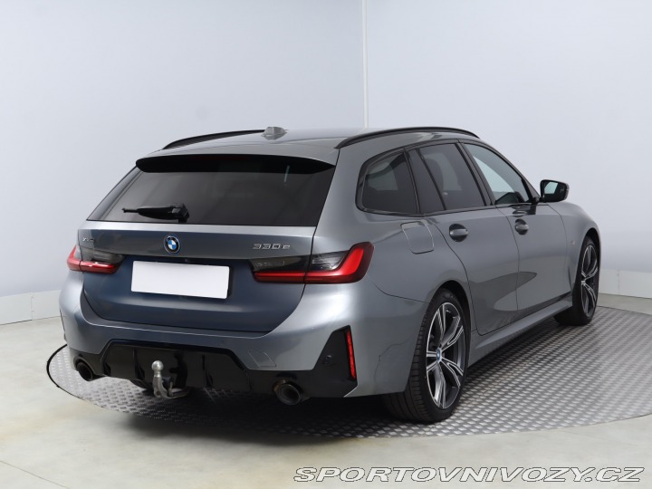 BMW 3 M Sport 330 e xDrive 2022