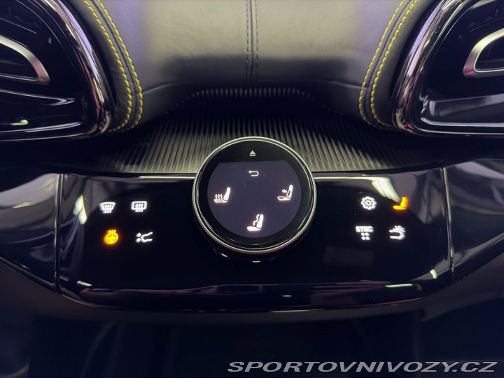Ferrari Ostatní modely V12 CARBON, ALCANTARA, PA 2026