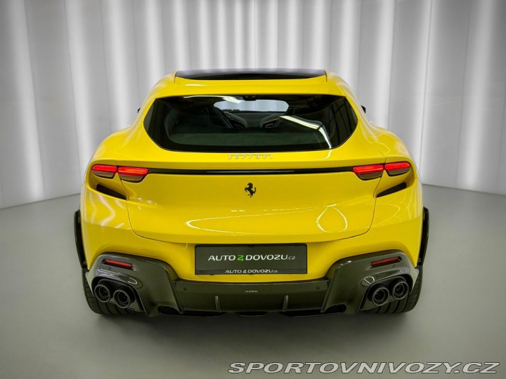 Ferrari Ostatní modely V12 CARBON, ALCANTARA, PA 2026