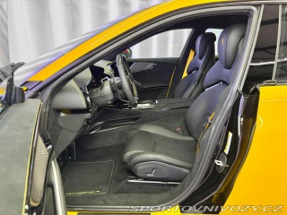 Ferrari Ostatní modely V12 CARBON, ALCANTARA, PA 2026
