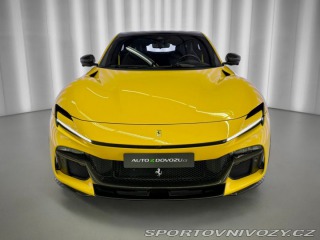 Ferrari Ostatní modely V12 CARBON, ALCANTARA, PA 2026
