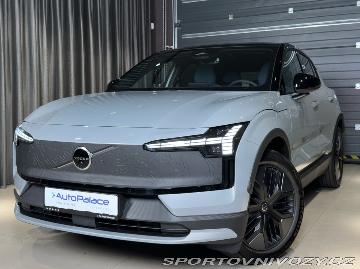 Volvo EX30 0,0 P8 AWD Ultra Cross C 2026