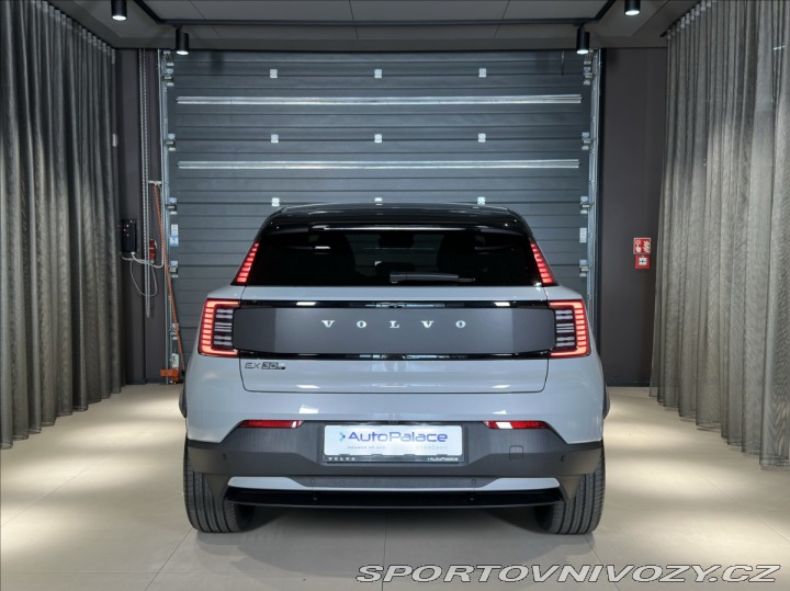 Volvo EX30 0,0 P8 AWD Ultra Cross C 2026