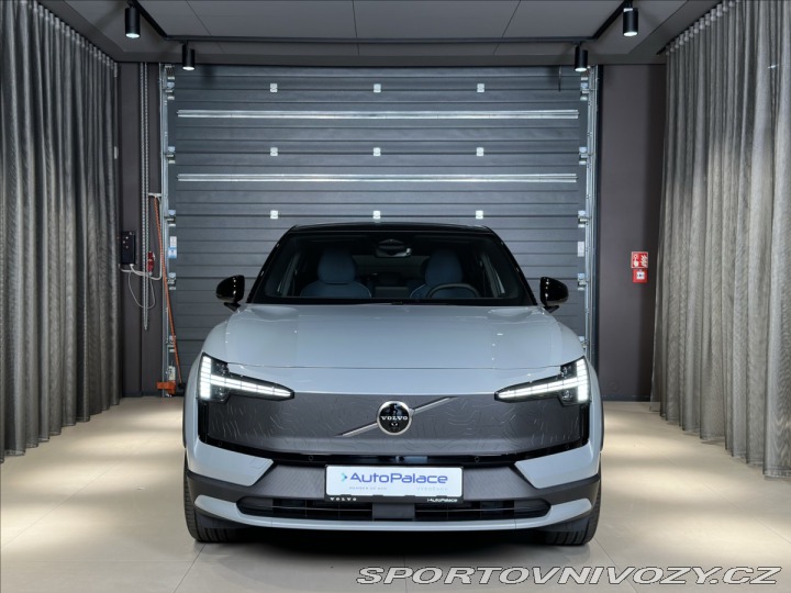 Volvo EX30 0,0 P8 AWD Ultra Cross C 2026