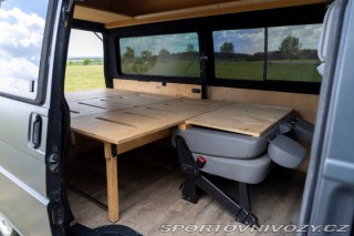 Volkswagen Ostatní modely Transporter 2,5 T4 Kombi Caravelle 1800
