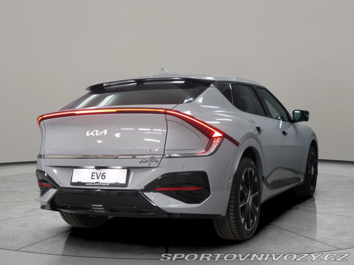 Kia EV6 GT-line - K odběru IHNED 2026