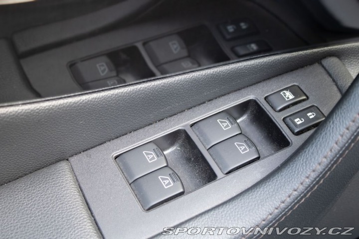 Infiniti Ostatní modely QX70 Verze S, servisované, DVB 2015