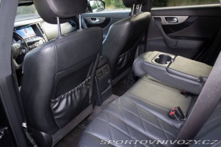 Infiniti Ostatní modely QX70 Verze S, servisované, DVB 2015