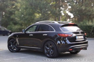 Infiniti Ostatní modely QX70 Verze S, servisované, DVB 2015