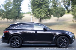 Infiniti Ostatní modely QX70 Verze S, servisované, DVB 2015