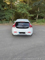 Volvo V40 2014