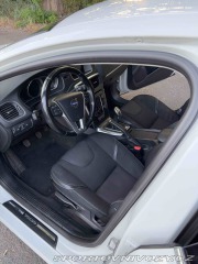 Volvo V40 2014