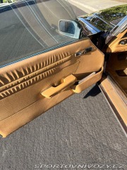 Mercedes-Benz SL W107 1982