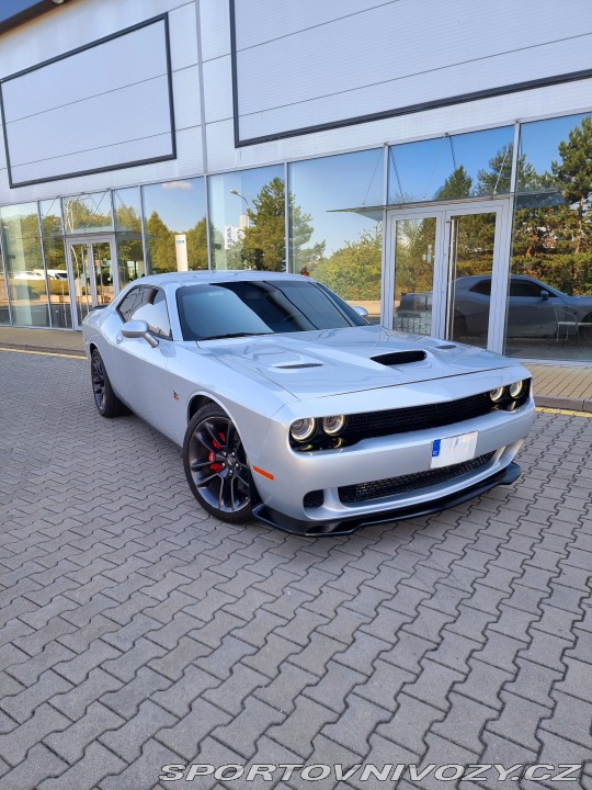 Dodge Challenger 6,4l V8 SRT odpočet DPH 2020