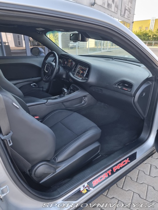 Dodge Challenger 6,4l V8 SRT odpočet DPH 2020