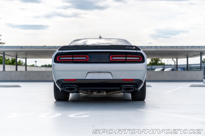 Dodge Challenger 6,4l V8 SRT odpočet DPH 2020