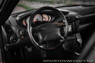 Porsche 911 Carrera 4 2001