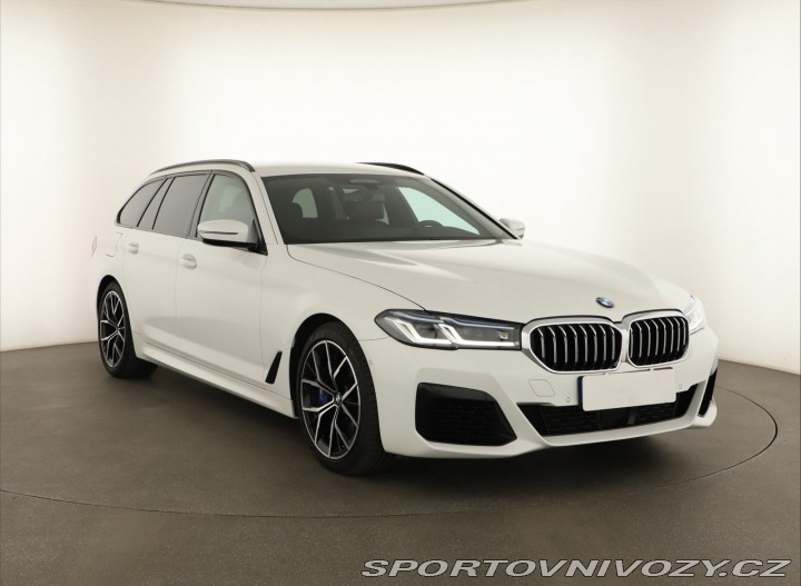 BMW 5 M Sport 540i xDrive 2021