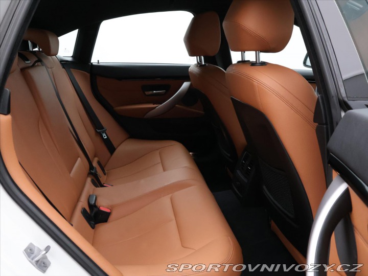 BMW 4 3,0 440i 240 kW xDrive 2021