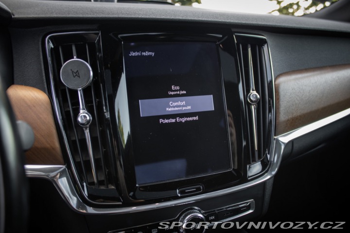 Volvo S90 T5 2.0L Drive-E Inscript 2017