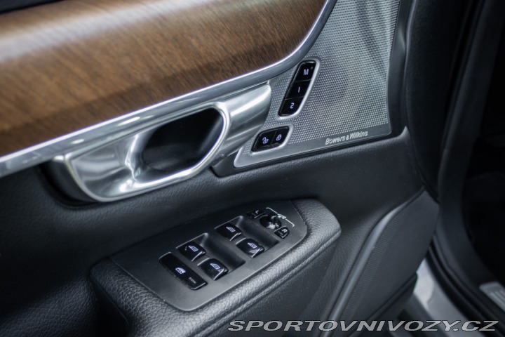 Volvo S90 T5 2.0L Drive-E Inscript 2017