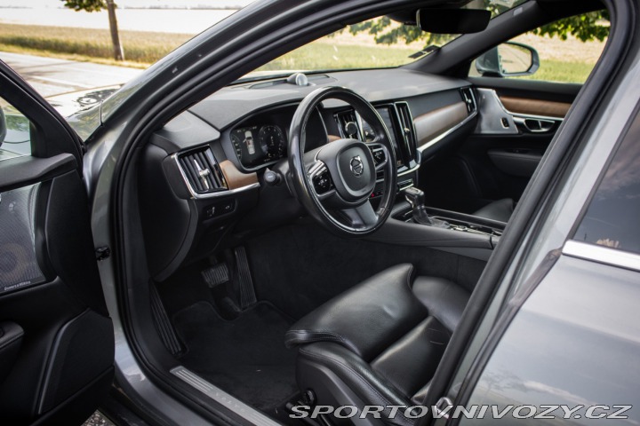 Volvo S90 T5 2.0L Drive-E Inscript 2017