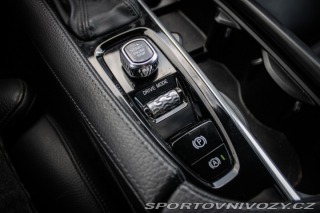 Volvo S90 T5 2.0L Drive-E Inscript 2017