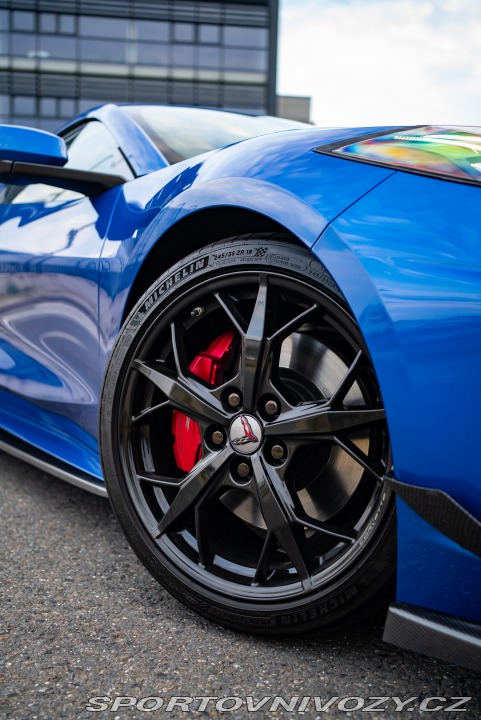 Chevrolet Corvette C8 STINGRAY Z51 2020