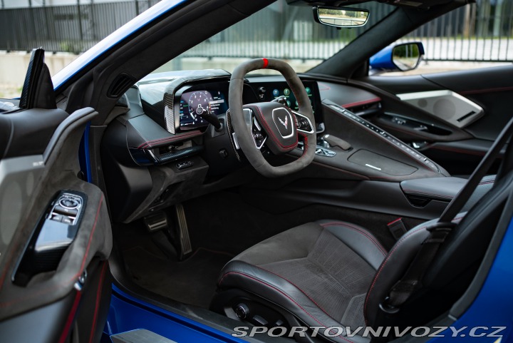 Chevrolet Corvette C8 STINGRAY Z51 2020