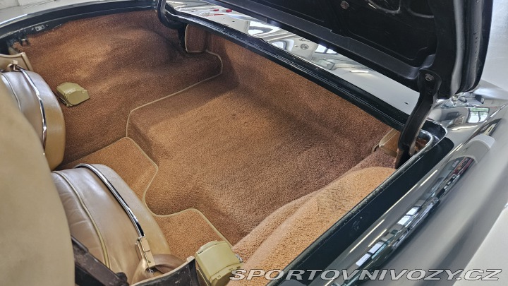 Chevrolet Corvette C2, 327 V8, po renovaci 1965