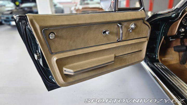 Chevrolet Corvette C2, 327 V8, po renovaci 1965
