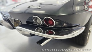 Chevrolet Corvette C2, 327 V8, po renovaci 1965