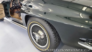 Chevrolet Corvette C2, 327 V8, po renovaci 1965
