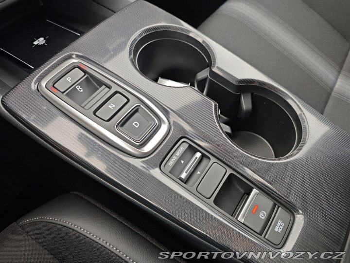 Honda Civic 2.0 e:HEV SPORT SKLADEM 2026