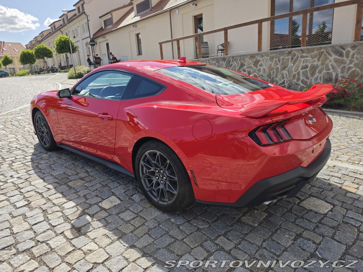 Ford Mustang GT 5.0 V8 2024