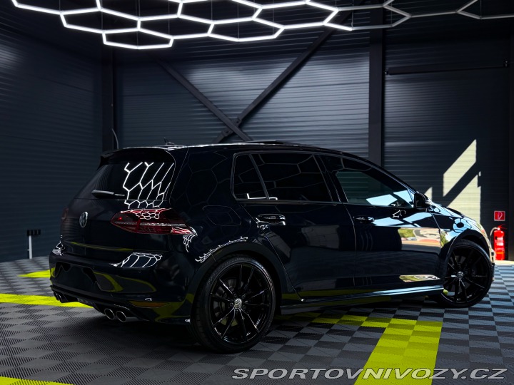 Volkswagen Golf 7R 2015