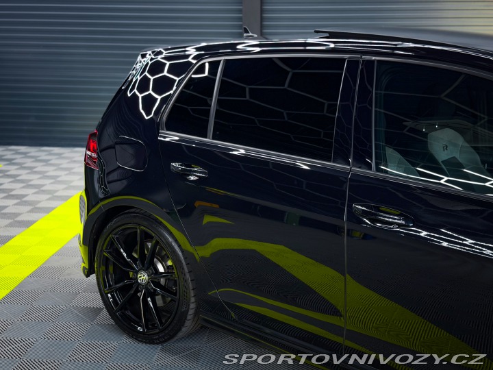 Volkswagen Golf 7R 2015