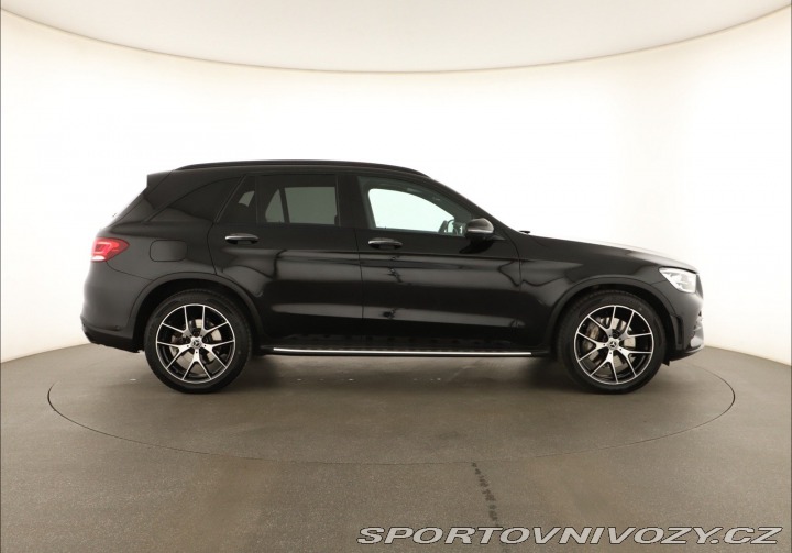 Mercedes-Benz Ostatní modely GLC AMG line GLC 300 d 4MATIC 2022