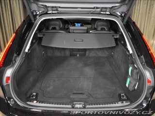 Volvo V90 2,0 T6 PLUS BLIS,Bezklíč 2025