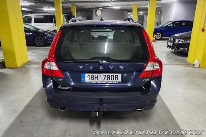 Volvo V70 2,4   D5 4x4 158KW 2011