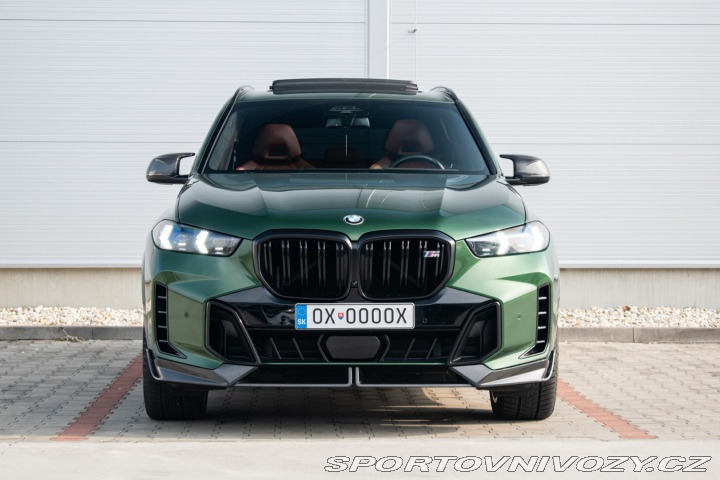 BMW X5 M60i xDrive 390kw výfuk 2023