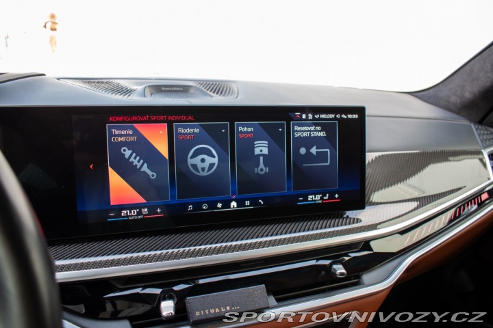 BMW X5 M60i xDrive 390kw výfuk 2023