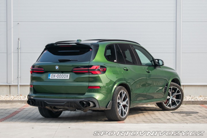 BMW X5 M60i xDrive 390kw výfuk 2023