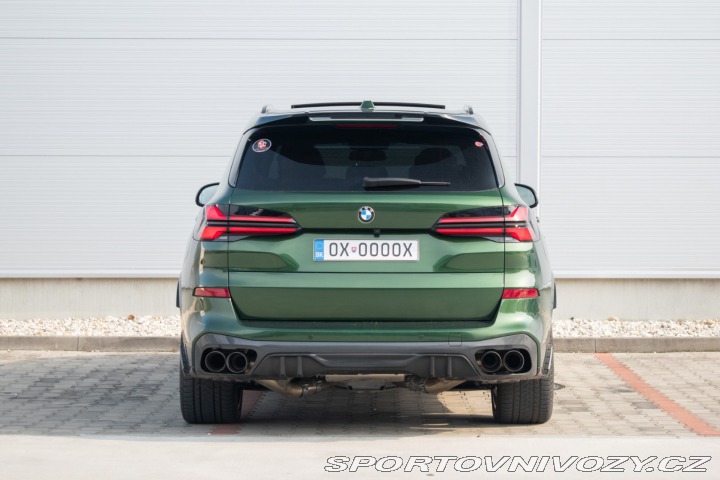 BMW X5 M60i xDrive 390kw výfuk 2023