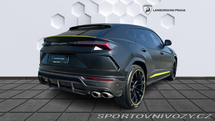 Lamborghini Urus Graphite Capsule 2021