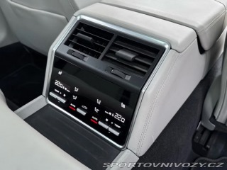 Porsche Panamera Turbo S ST záruka 2029 2018
