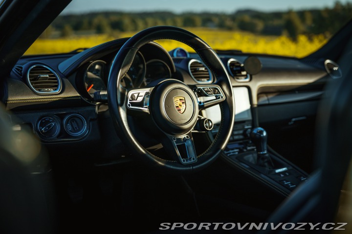 Porsche Cayman 718 2.0 2018